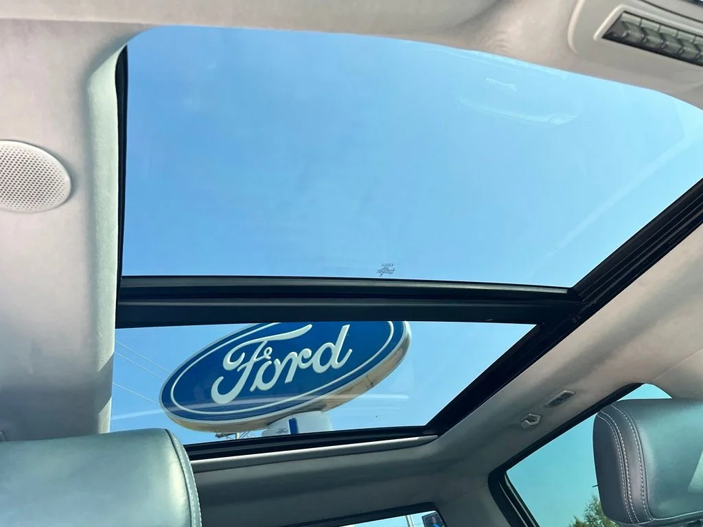 Used 2024 Silver Ford Limited image 22
