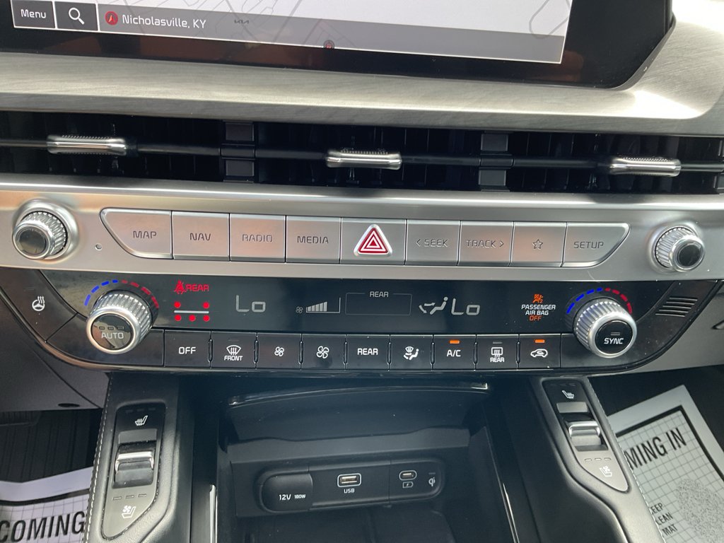 Used 2023 Jungle Green Kia EX X-Line image 29