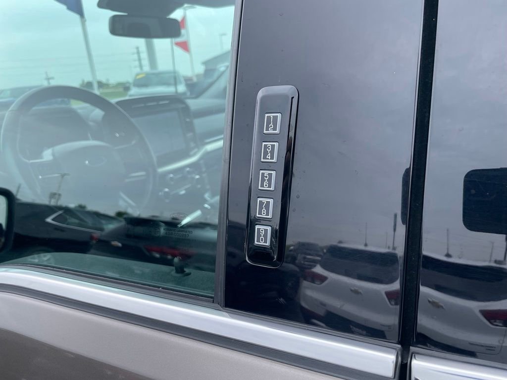 Used 2023 Gray Ford Lariat image 61
