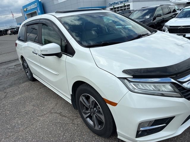 2018 Honda Odyssey Touring's photo