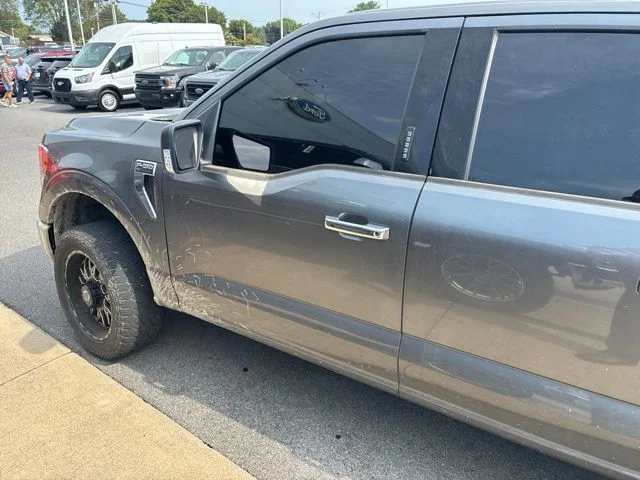 Used 2023 Gray Ford XLT image 2