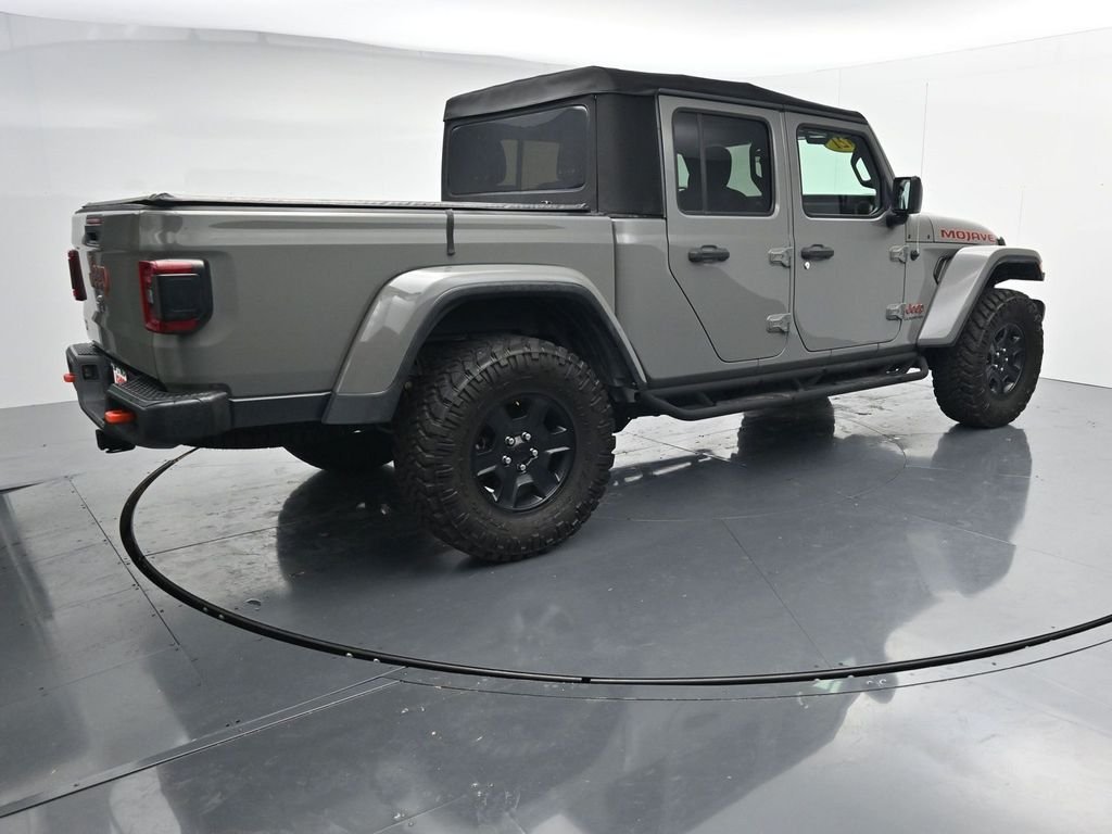 Used 2021 Gray Jeep Mojave image 8