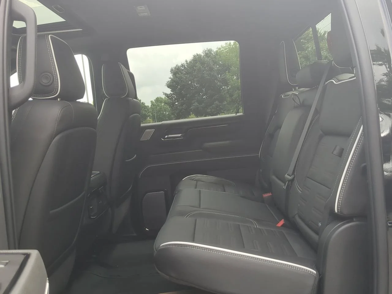 New 2026 Onyx Black GMC AT4X image 26