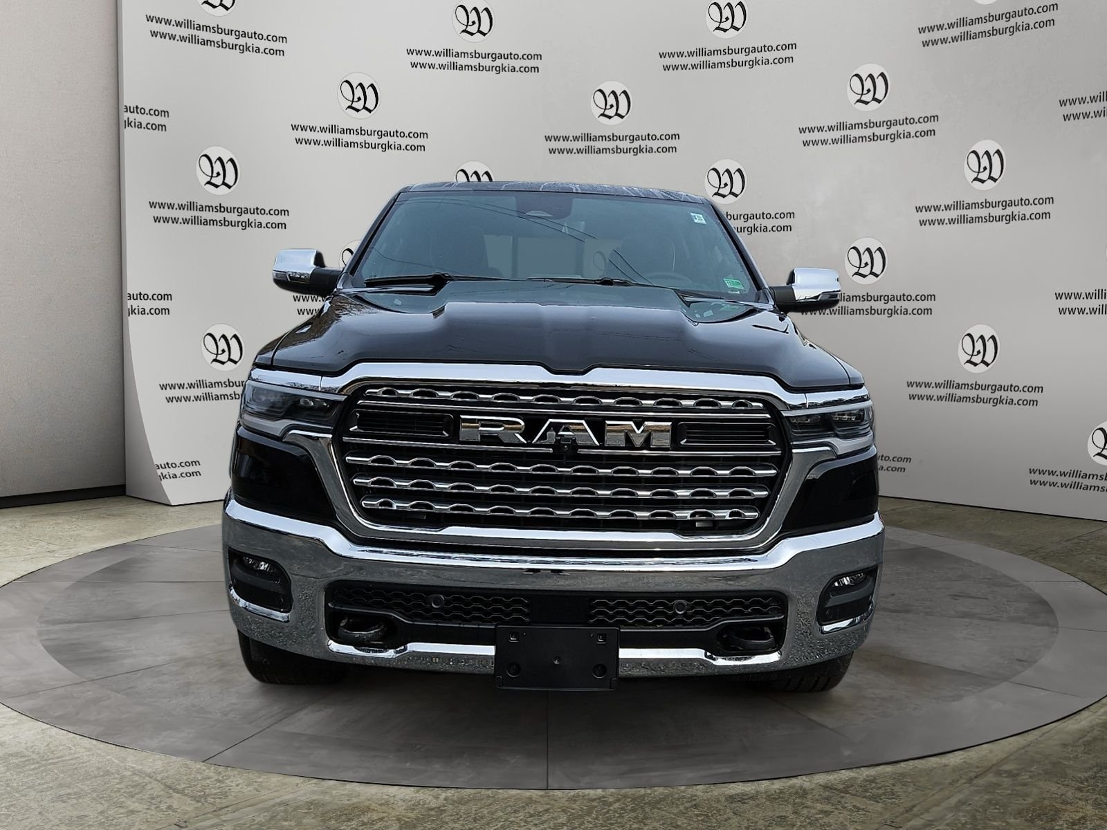 New 2026 Diamond Black Crystal Pearl-Coat Exterior Paint RAM Limited image 8