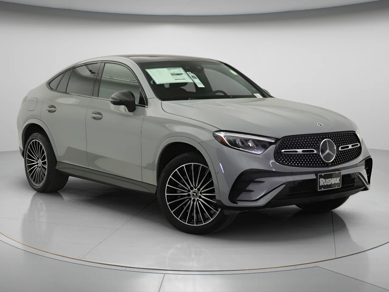 New 2027 MANUFAKTUR Alpine Grey Mercedes-Benz 300 Coupe 4MATIC® image 4