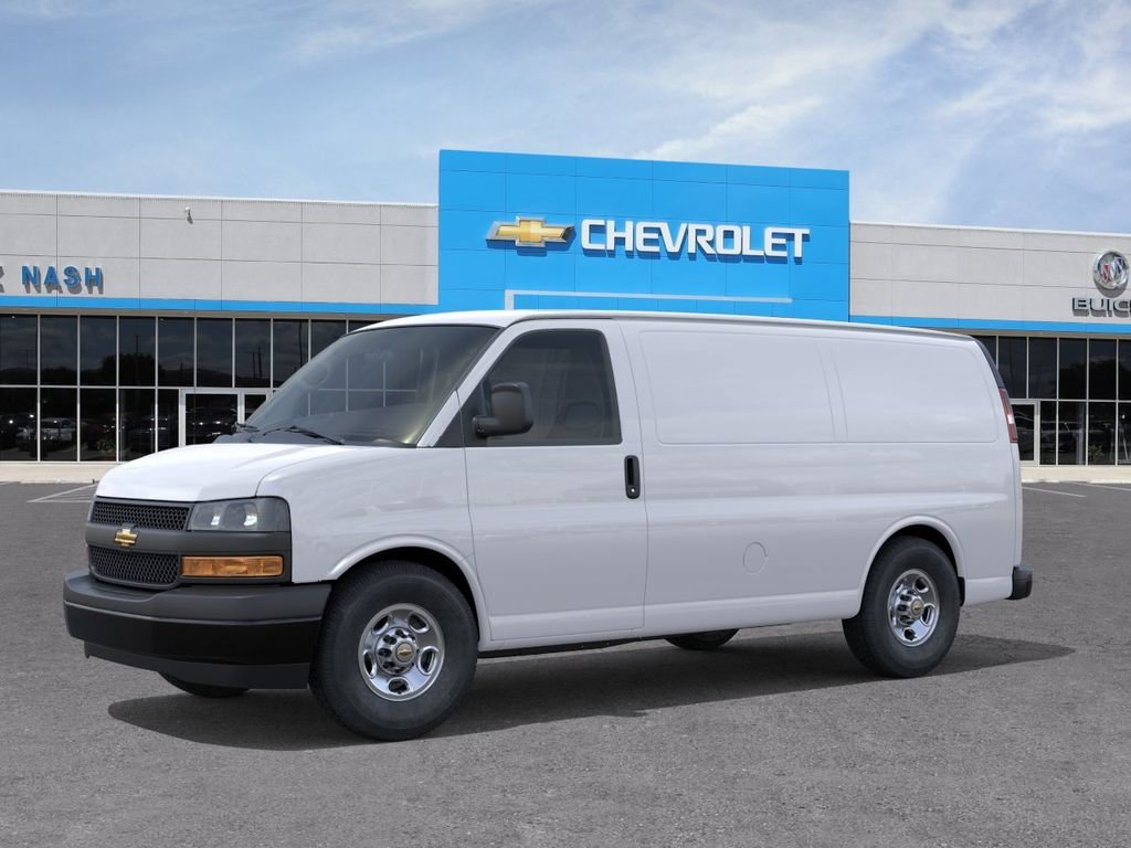 New 2026 Summit White Chevrolet WT image 2