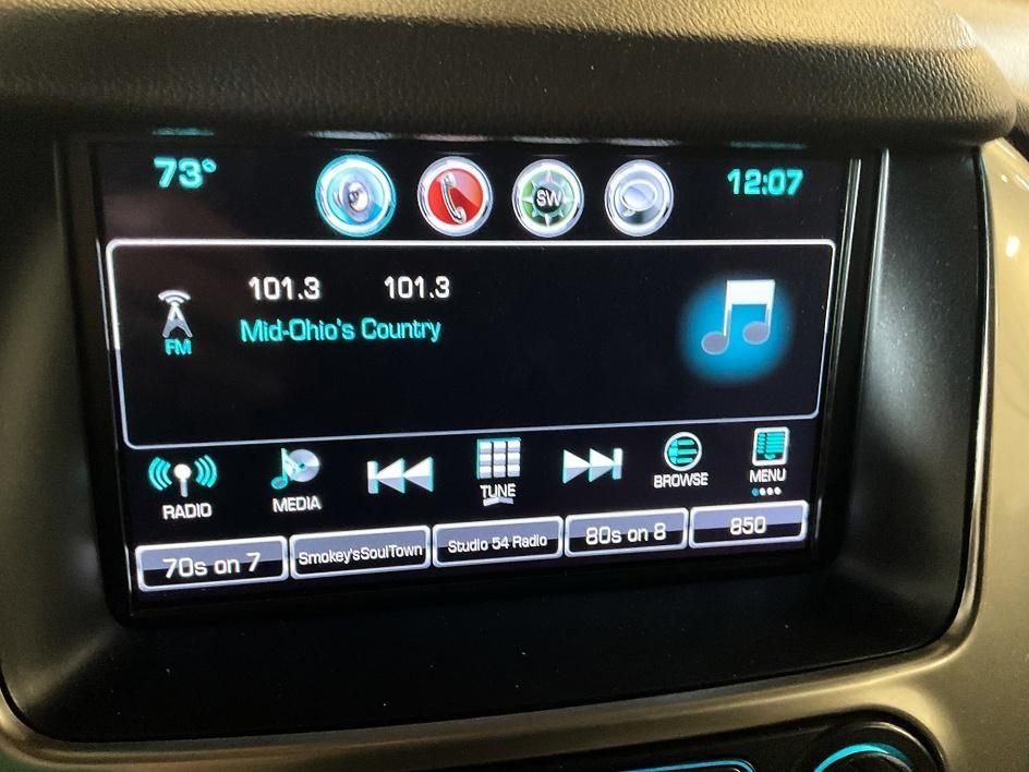 Used 2017 White Chevrolet LT image 17
