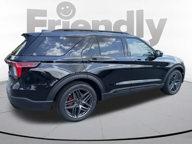 New 2026 Agate Black Metallic Ford ST image 8