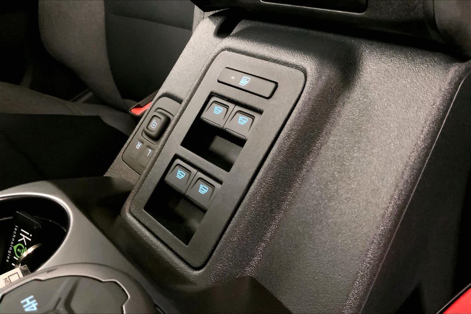 New 2026 Carbonized Gray Metallic Ford Big Bend® image 17