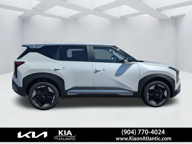 New 2027 Snow White Pearl Kia EX image 2