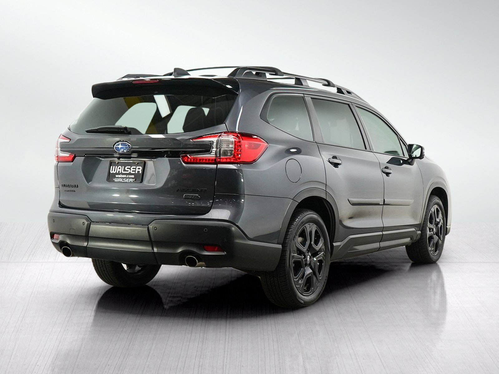 Used 2023 Magnetite Gray Metallic Subaru Onyx Edition Limited 7-Passenger image 5