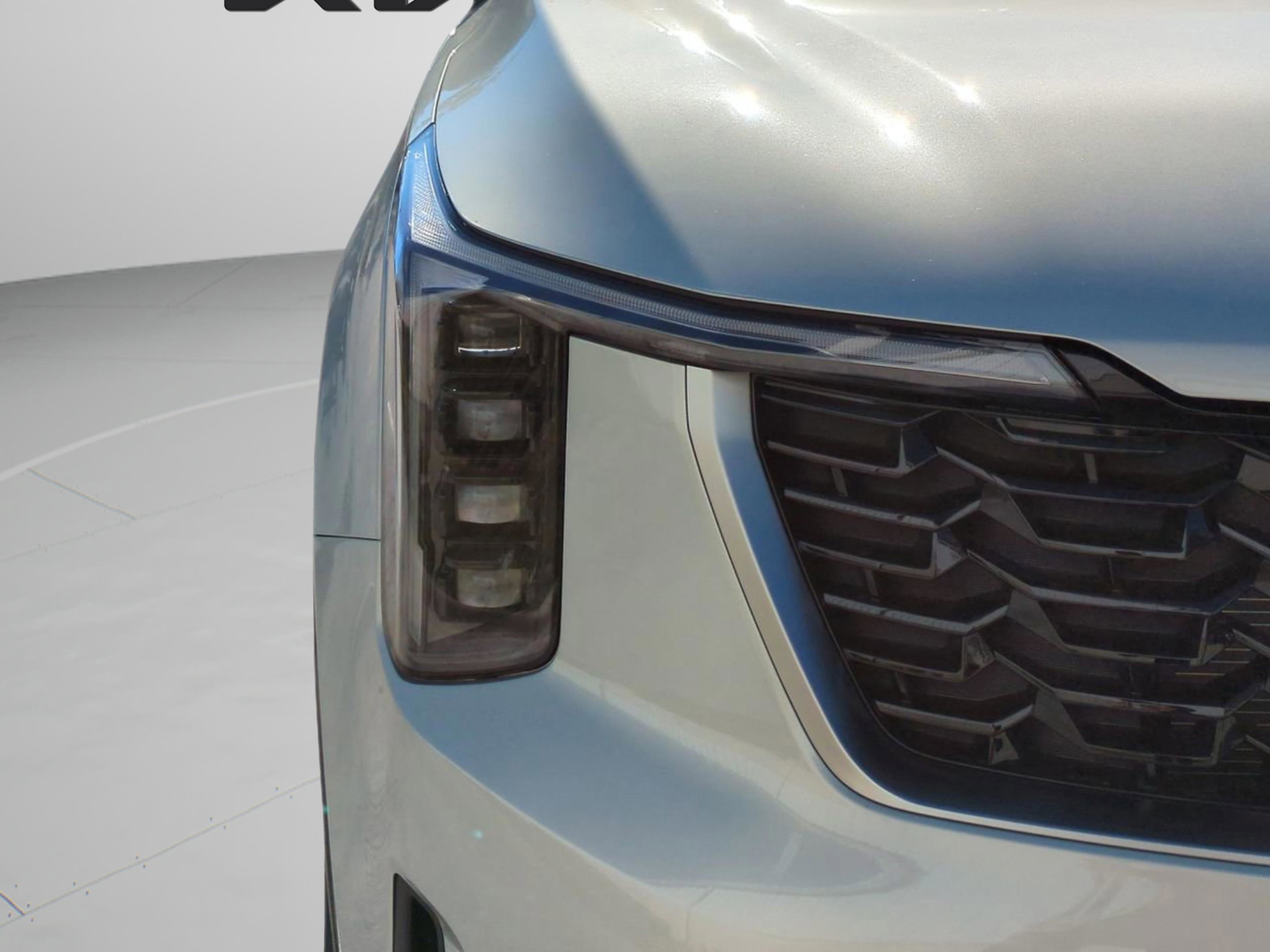 New 2026 Ivory Silver Kia S image 34