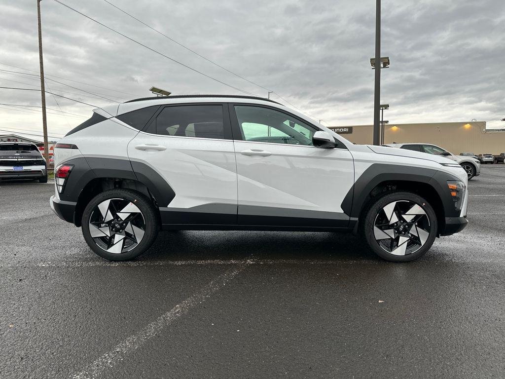 2026 Hyundai Kona Limited - Photo 7