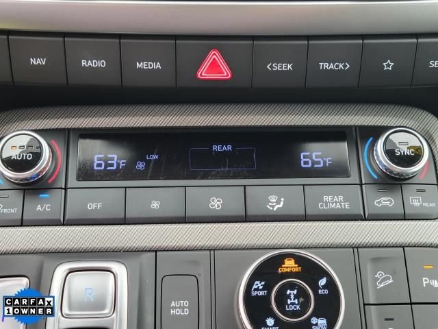 Certified Used 2025 Silver Hyundai SE image 31