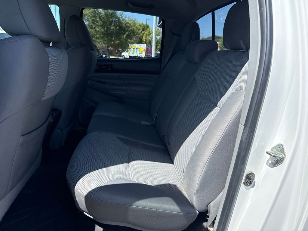 Used 2015 White Toyota PreRunner image 19