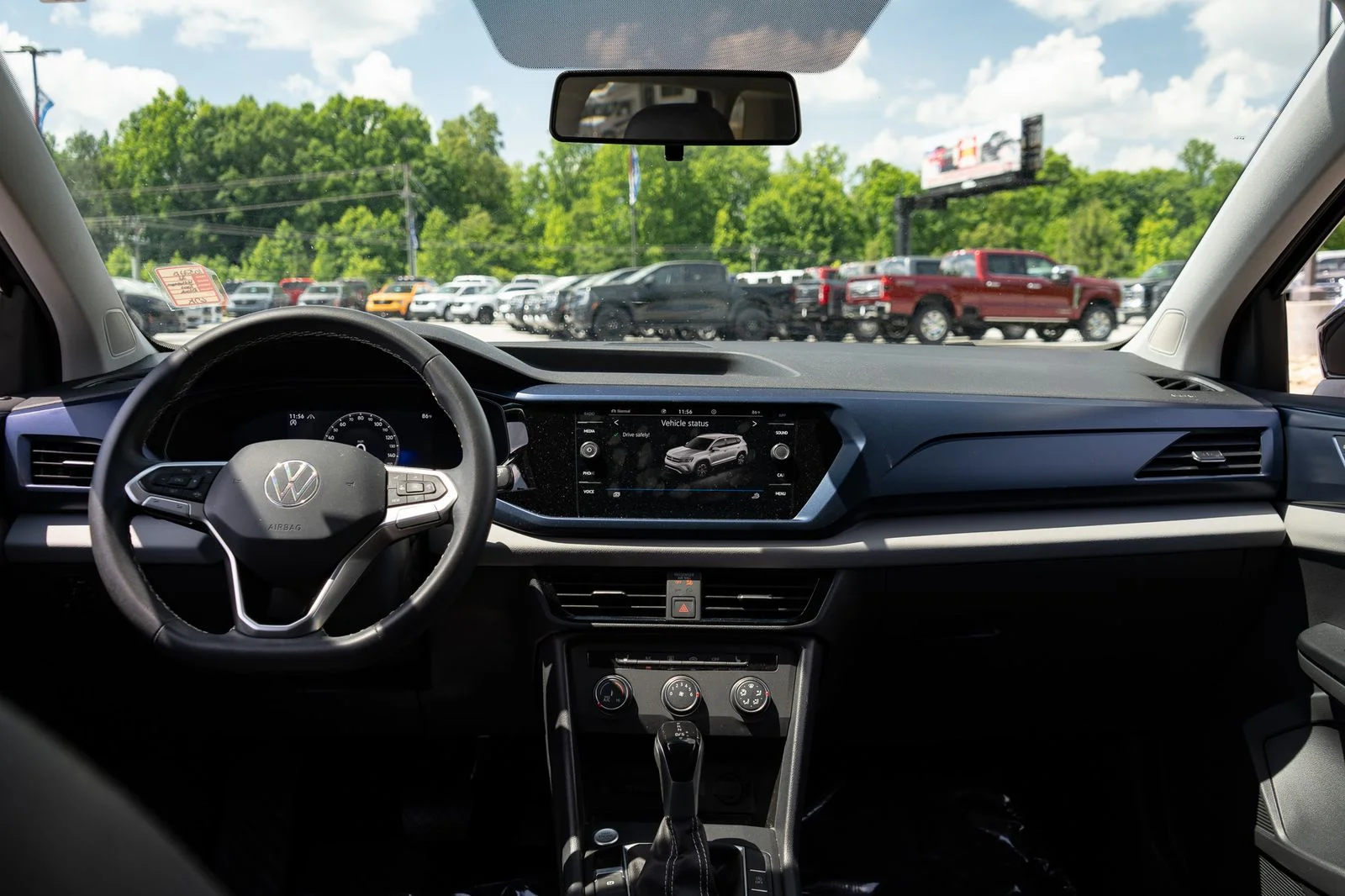 Used 2022 Black Volkswagen 1.5T SE image 19