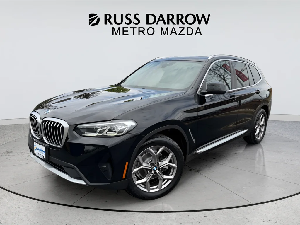 Used 2023 Black BMW xDrive30i image 1