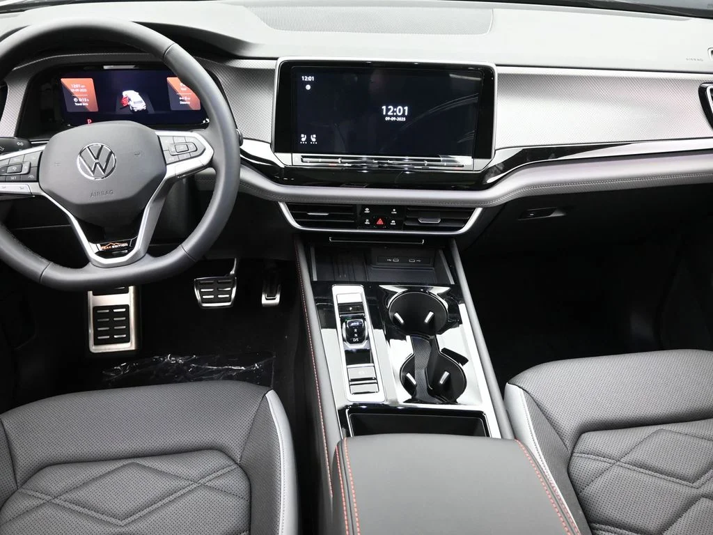 2026 Volkswagen Atlas Atlas Peak Edition - Photo 14
