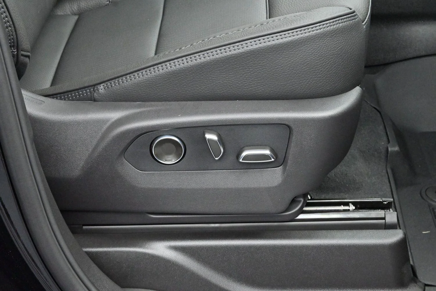 New 2026 Onyx Black GMC Denali image 39