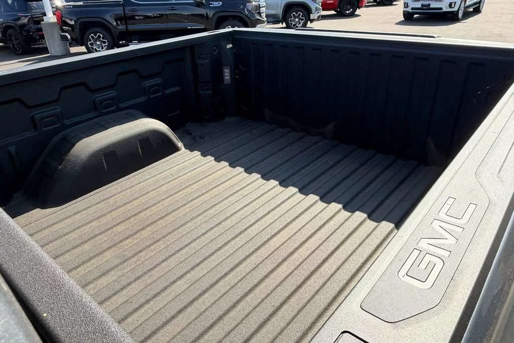 New 2026 Sterling Metallic GMC SLE image 28