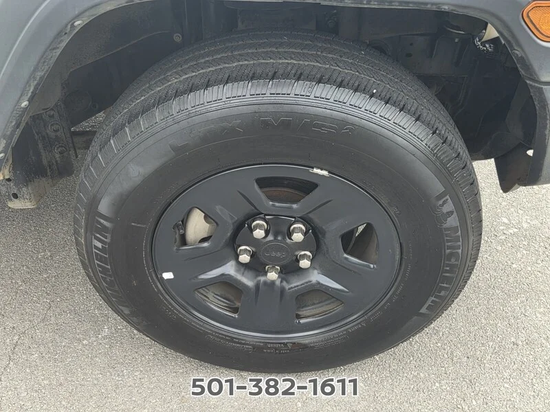 Used 2023 Bright White Clearcoat JEEP SPORT 4 DOOR 4X4 image 18