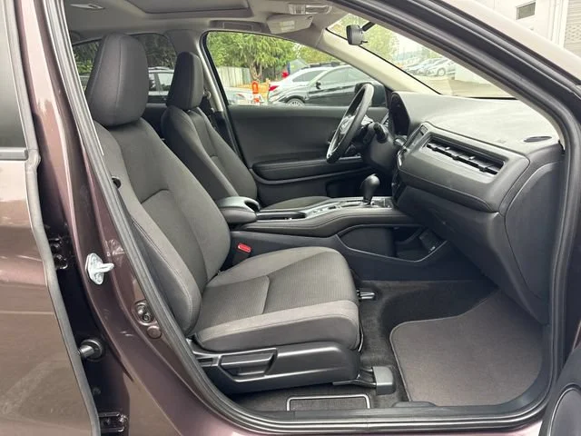 Used 2021 Midnight Amethyst Metallic Honda EX image 9