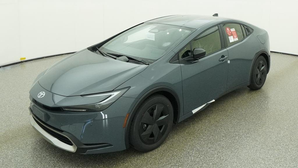 2027 Toyota Prius Plug-in Hybrid SE