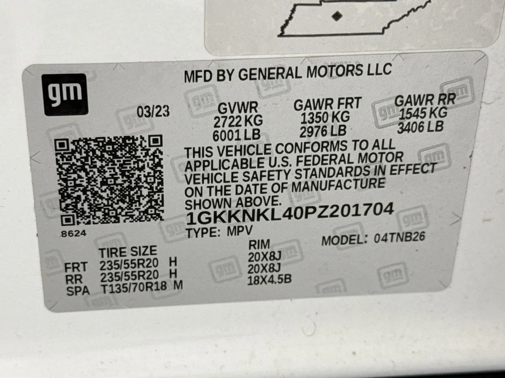Used 2023 White GMC SLE image 34