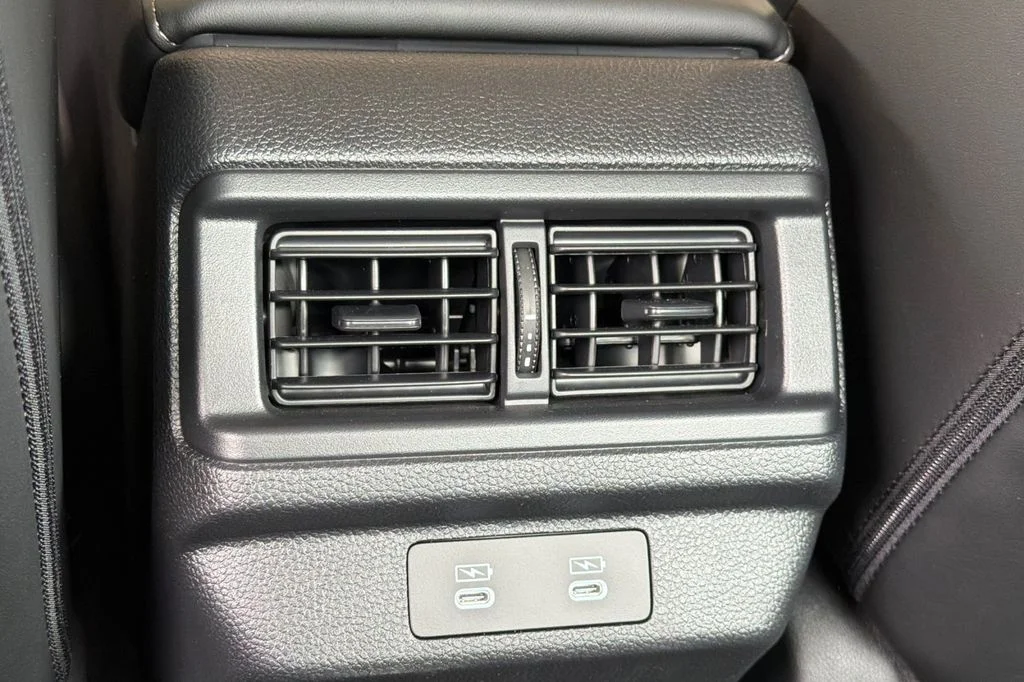 New 2026 Urban Gray Pearl Honda Touring image 14