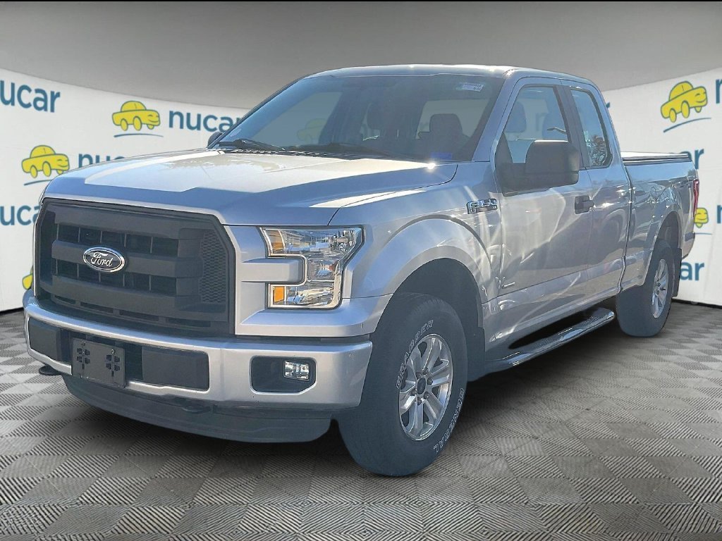 Used 2016 Silver Ford XL image 2