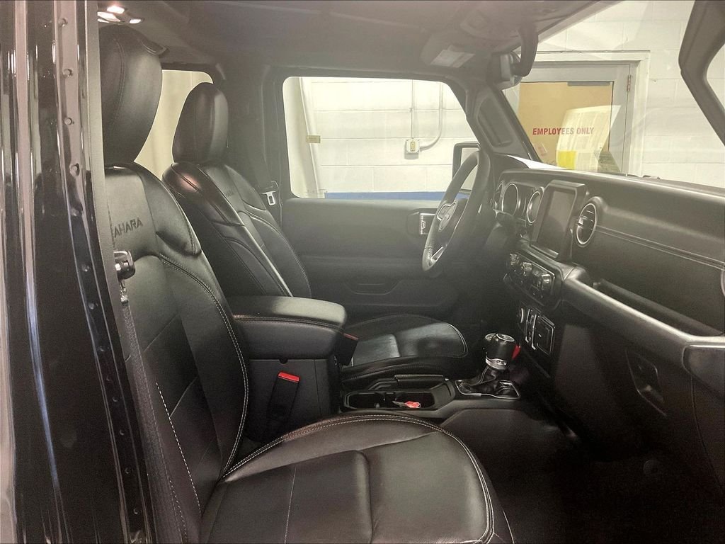 Used 2023 Black Clearcoat Jeep Sahara 4xe image 11