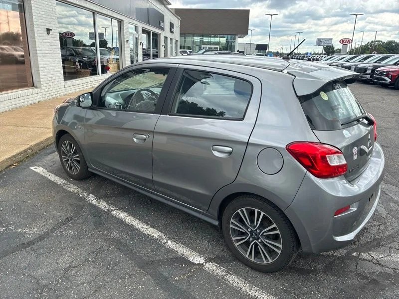 Used 2017 Gray Mitsubishi GT image 4