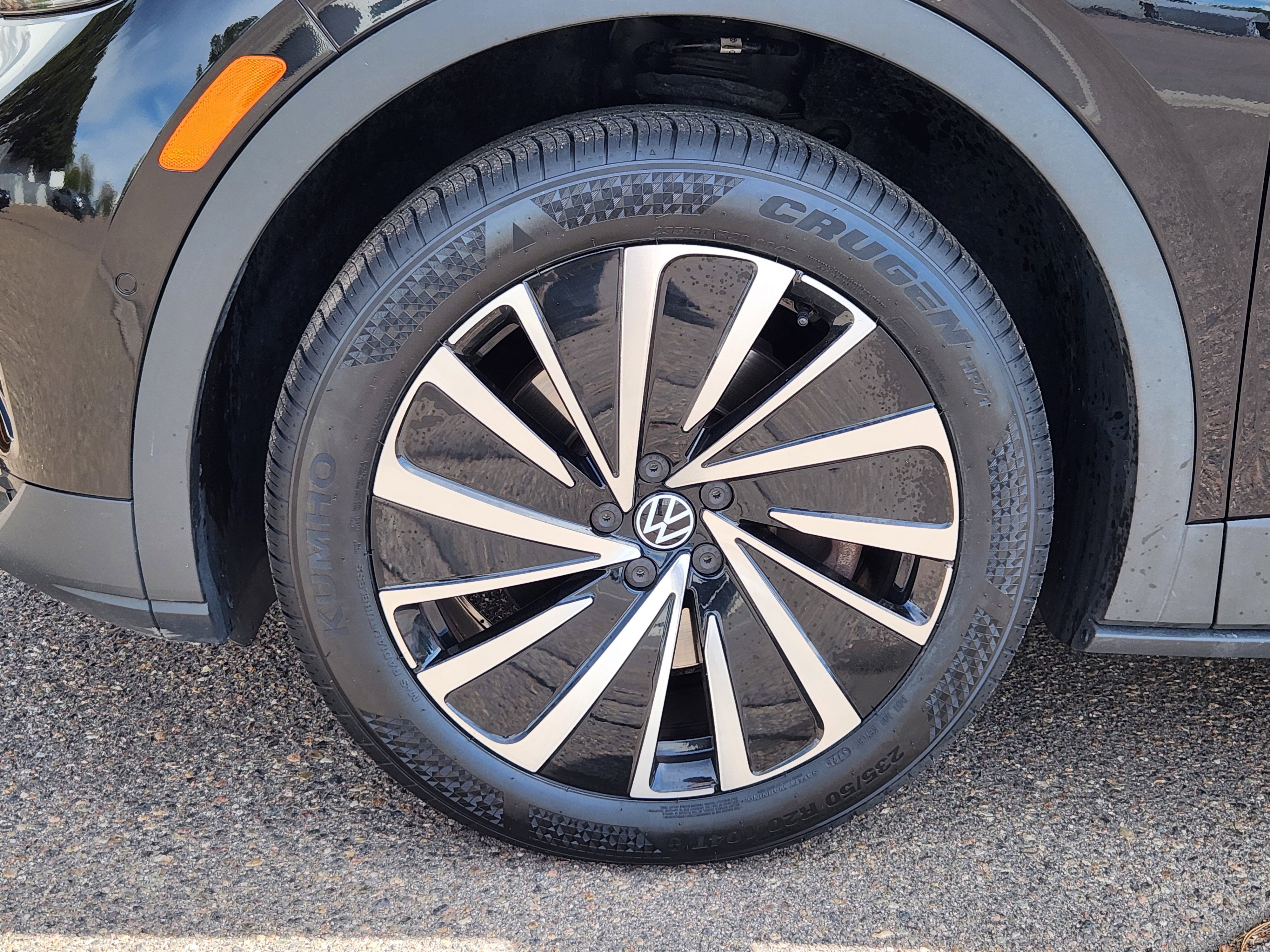 Certified Used 2023 Black Volkswagen Pro S Plus image 9