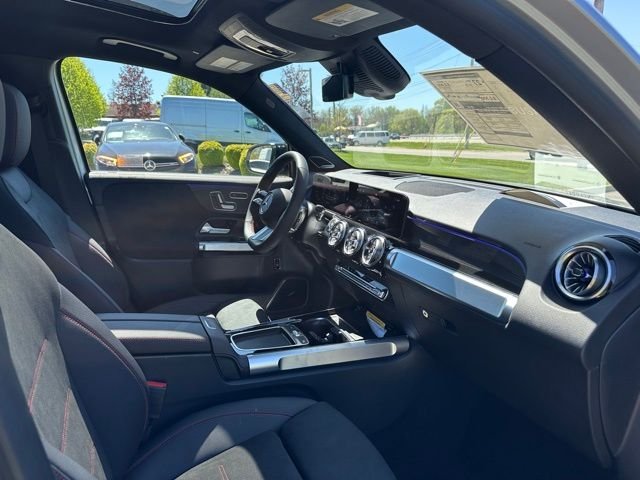 New 2026 Cirrus Silver Metallic Mercedes-Benz GLB 250 image 28