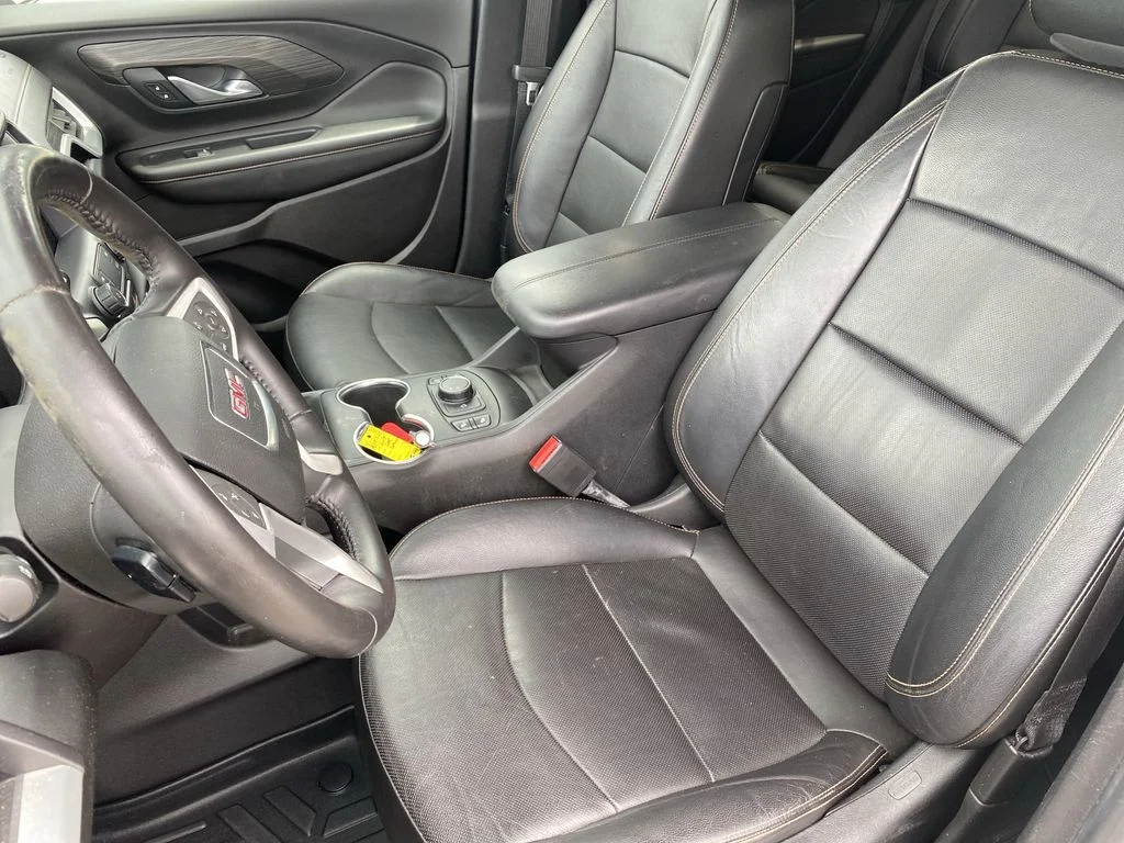 Used 2019 Quicksilver Metallic GMC SLT image 10