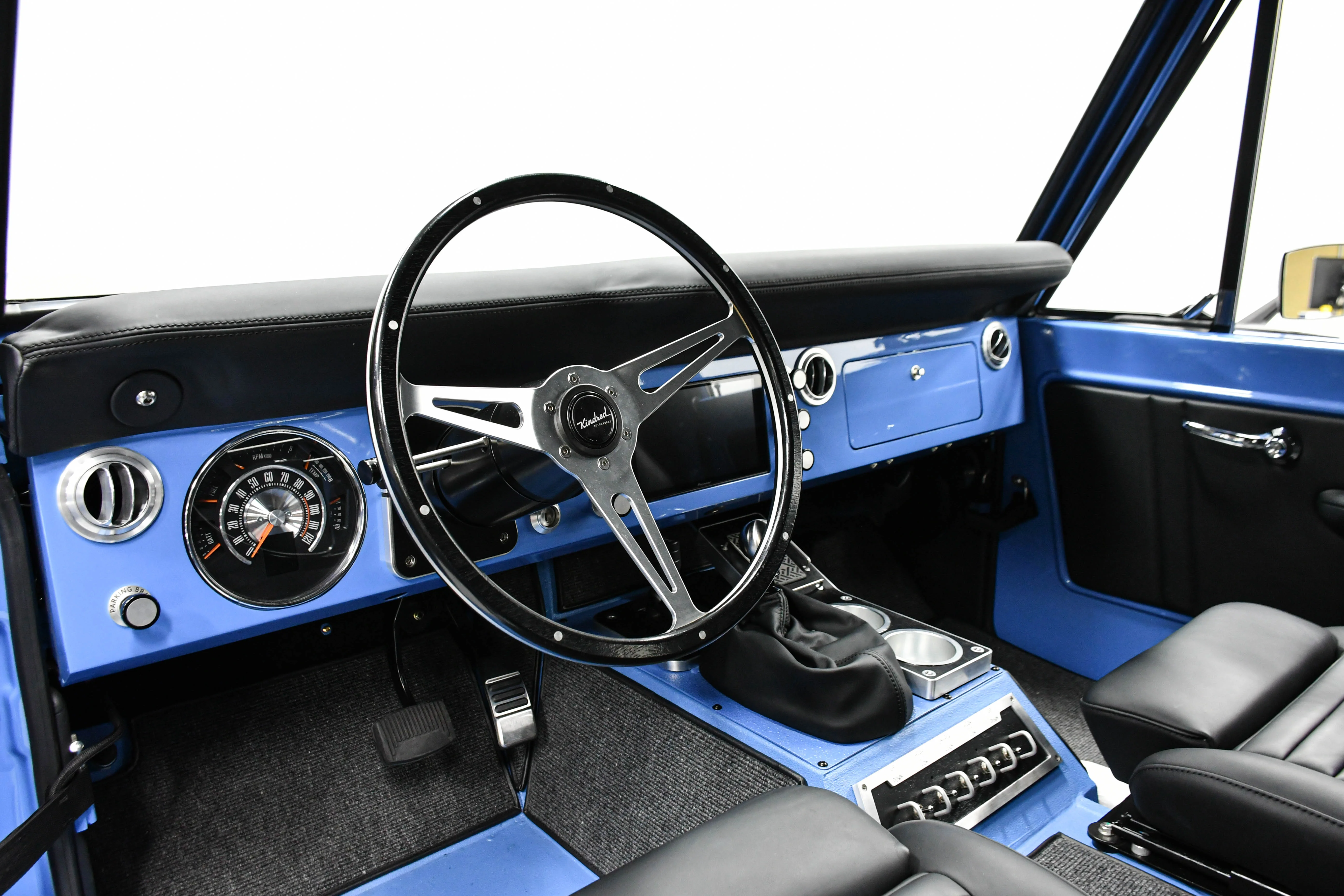 Used 1971 Lake Blue Ford Kindred Trail Edition image 13