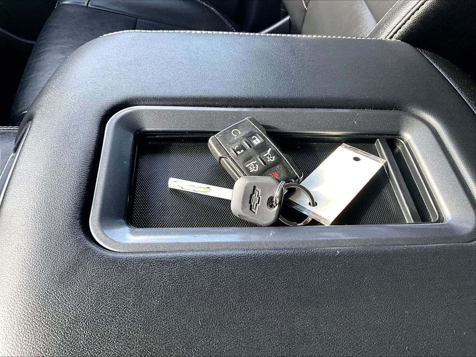 Used 2018 Black Chevrolet LT image 12