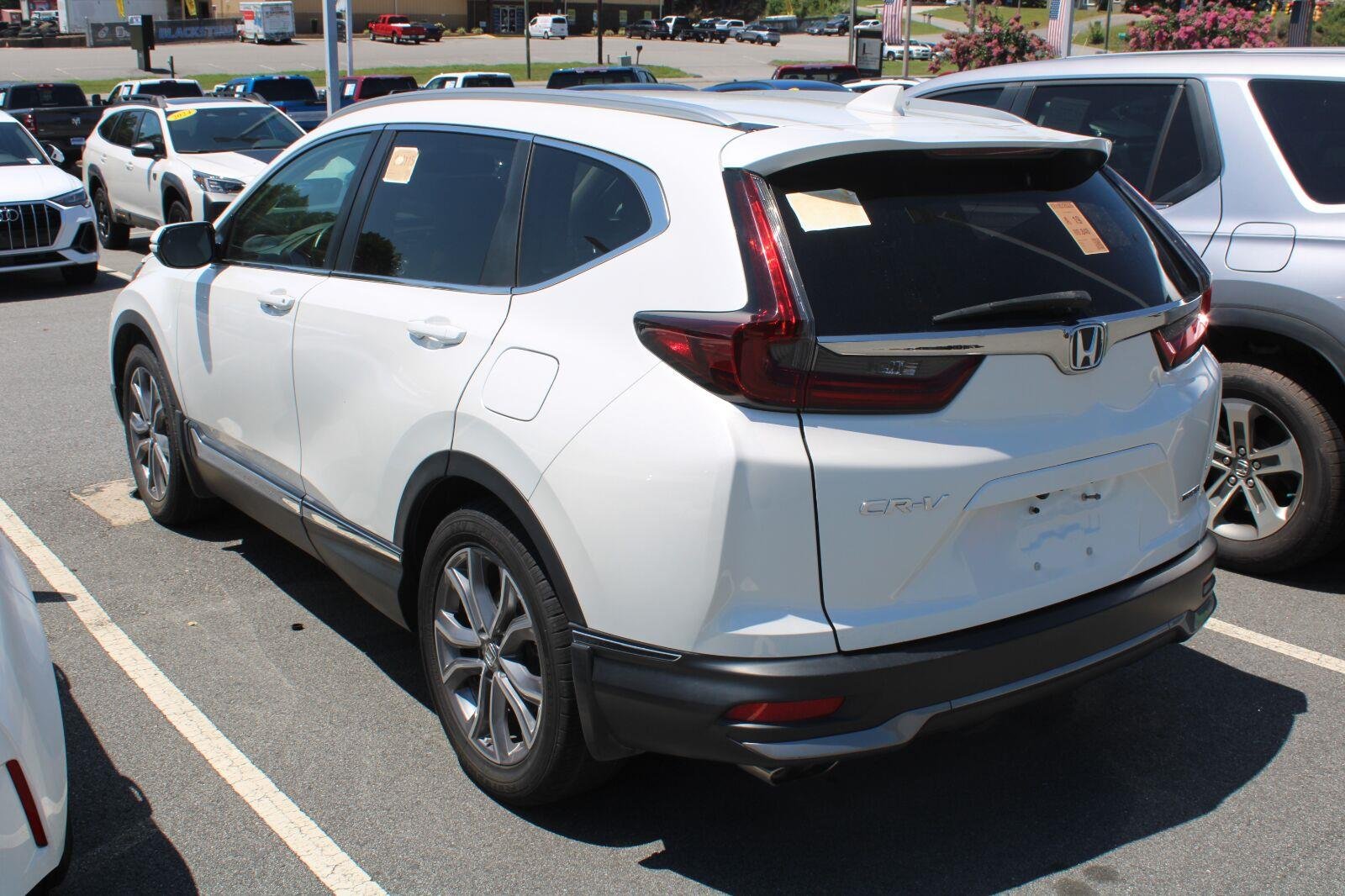 Used 2020 Platinum White Pearl Honda Touring image 8