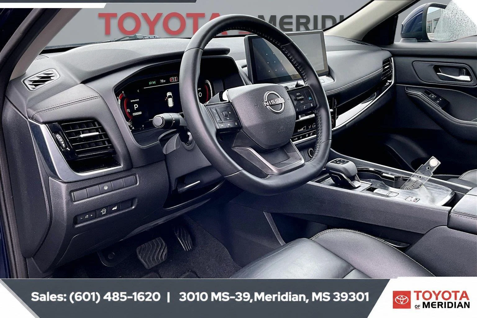 Used 2026 Deep Ocean Blue Pearl Nissan SL image 12