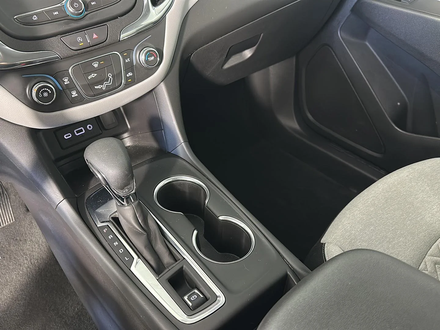 Used 2024 Mosaic Black Metallic Chevrolet LS image 13
