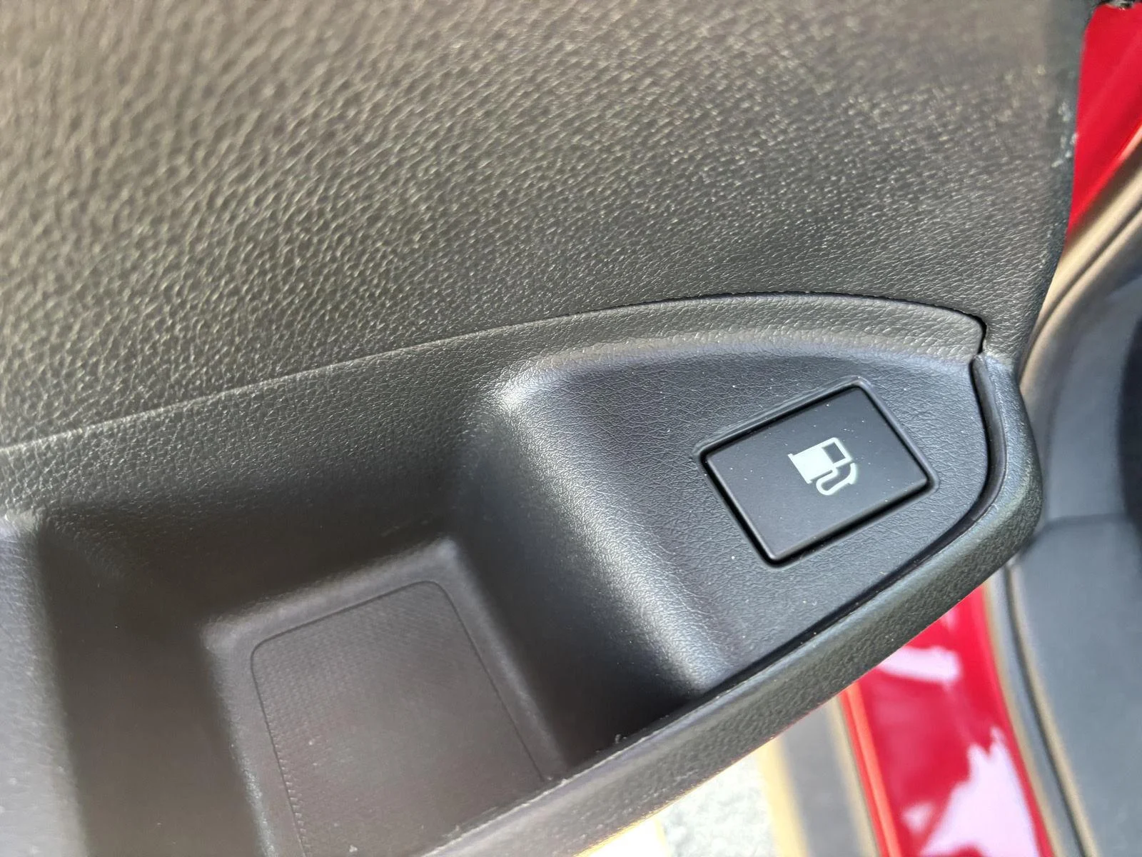 Used 2023 Radiant Red Metallic II Honda RTL image 16