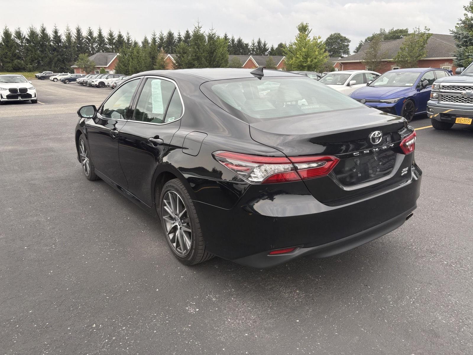 Used 2023 Midnight Black Metallic Toyota XLE image 5