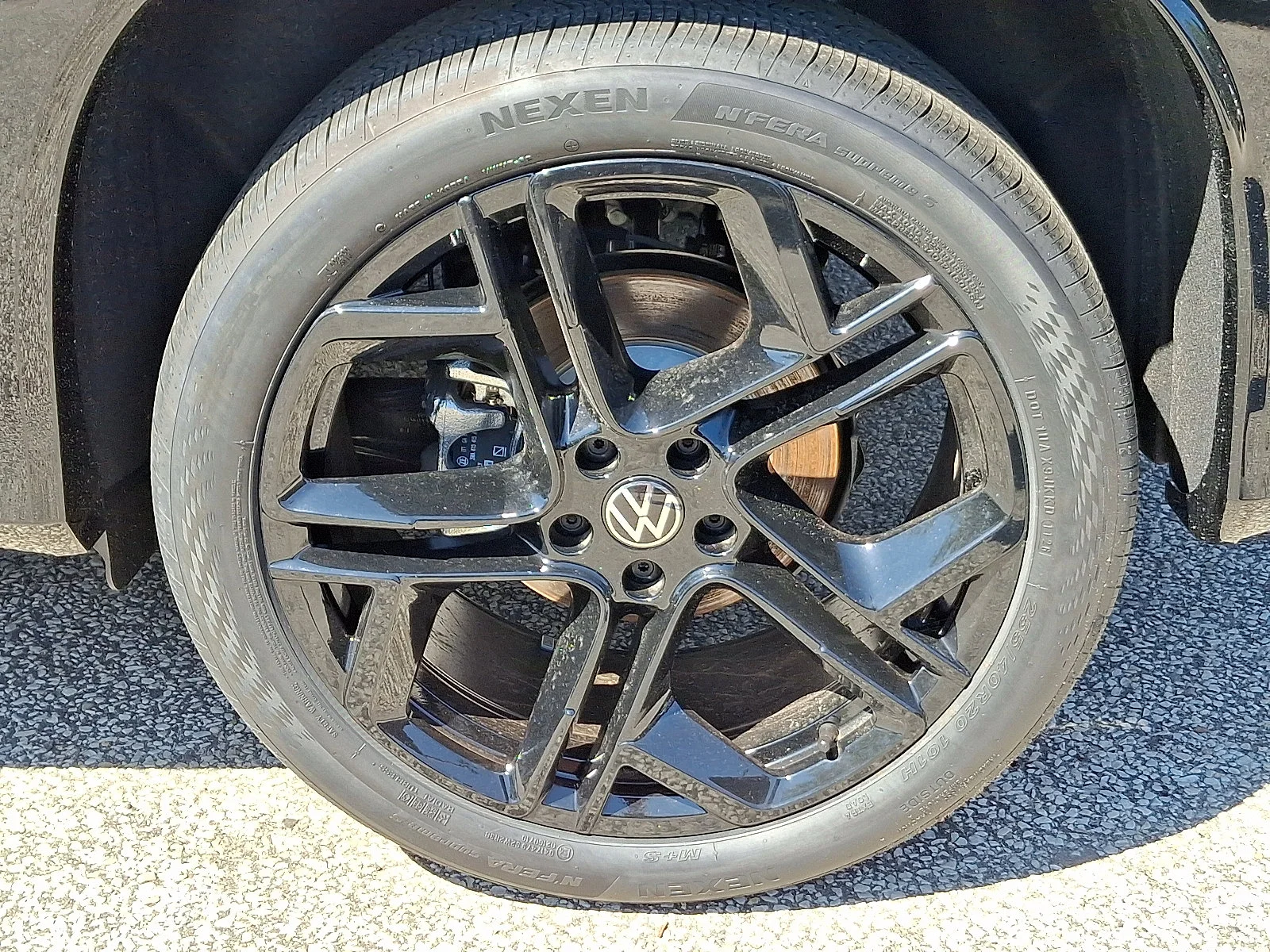 New 2026 Platinum Gray Metallic Volkswagen SE R-Line Black image 7