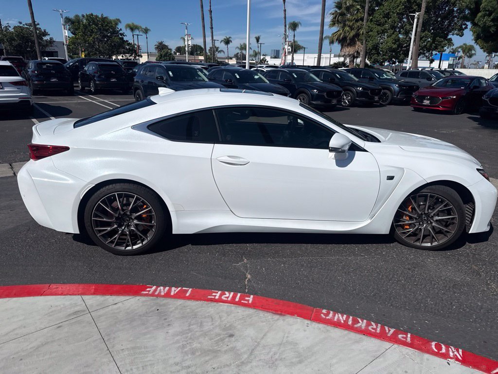 Used 2017 White Lexus F image 27
