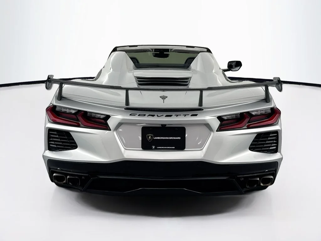 Used 2020 Silver Chevrolet Stingray image 6