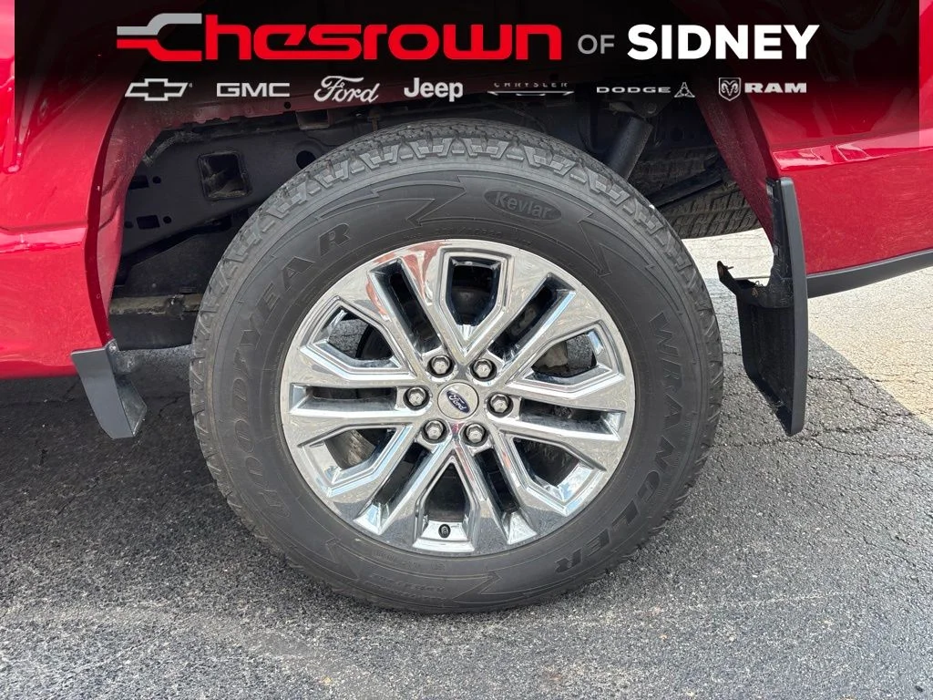 Used 2024 Red Ford Lariat image 10