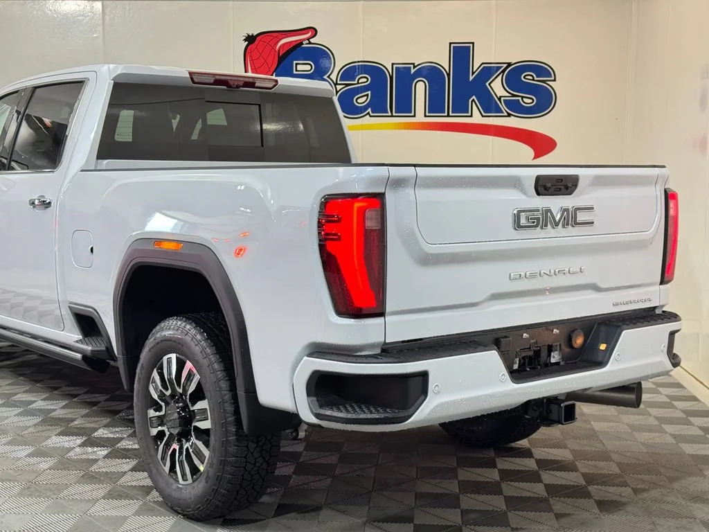 New 2026 Glacier White Tricoat GMC Denali Ultimate image 8