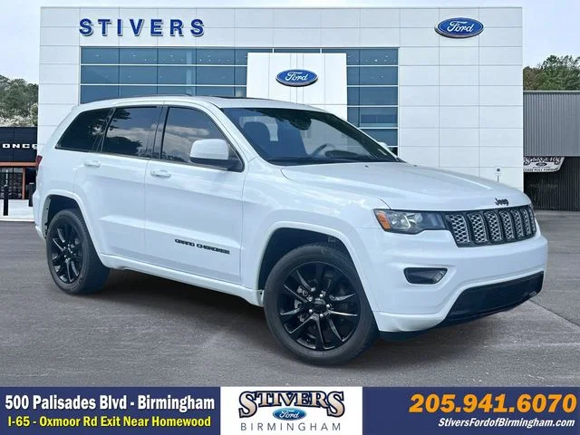 Used 2020 White Jeep Altitude image 1