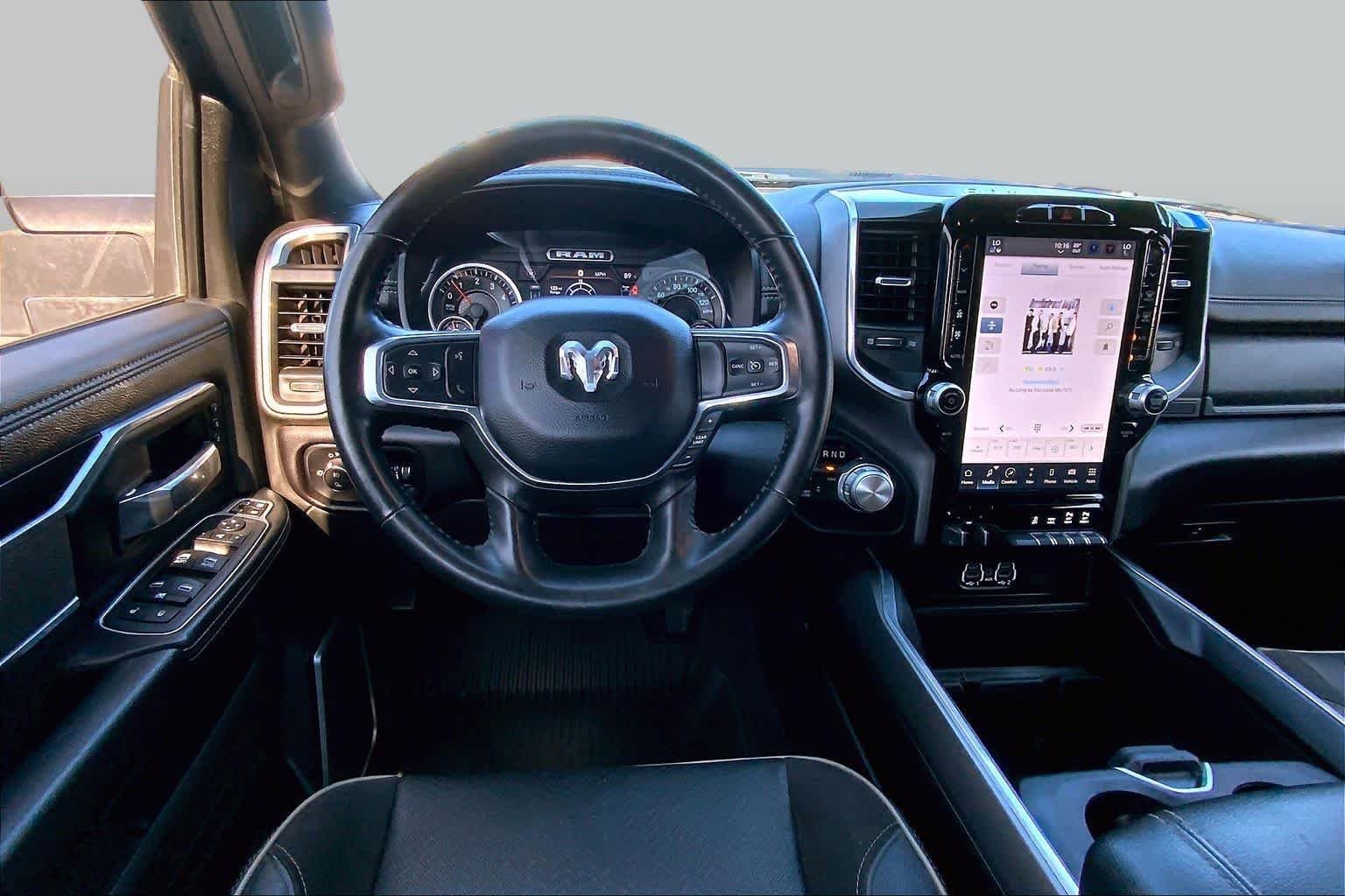 Used 2023 Diamond Black Crystal Pearlcoat Ram Laramie image 5