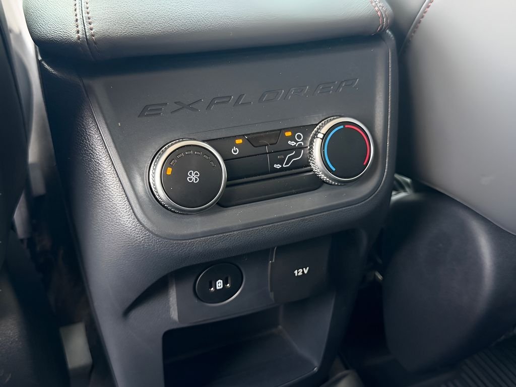 Used 2026 White Metallic Ford Active image 24